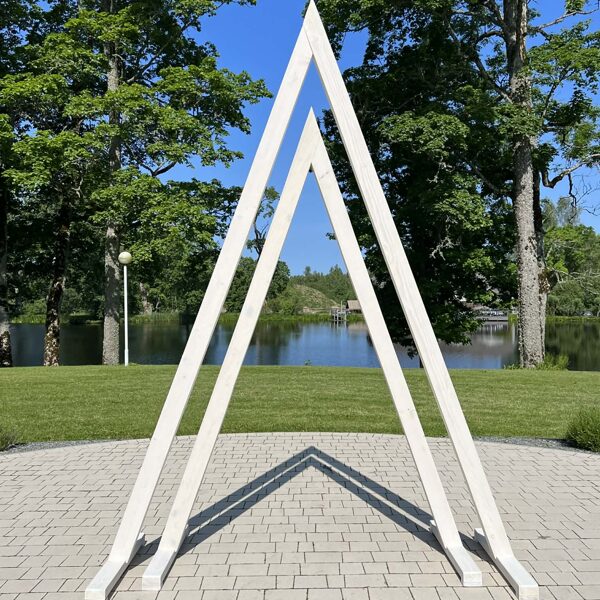 Balta koka trīsstūra arka - dubultā arka - 50,00 eur