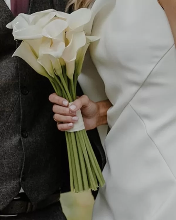 Līgavas pušķis no kallām