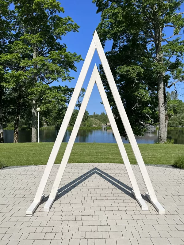 Balta koka trīsstūra arka - dubultā arka - 60,00 eur